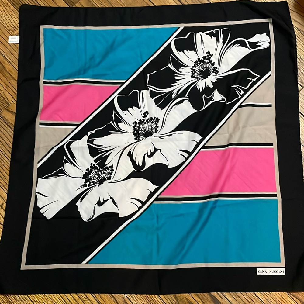 Vintage Gina Ruccini Scarf